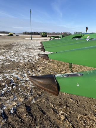 2011 John Deere 608C - Photo19