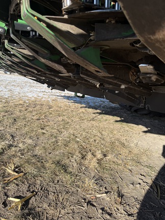 2011 John Deere 608C - Photo11