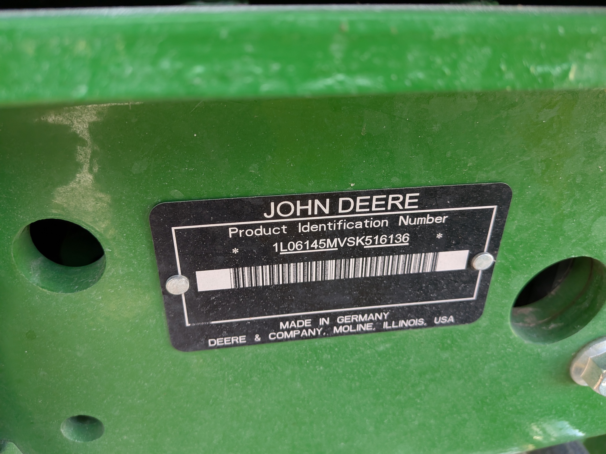  2025 John Deere 6M 145 at Heritage Tractor in Galesburg, IL
