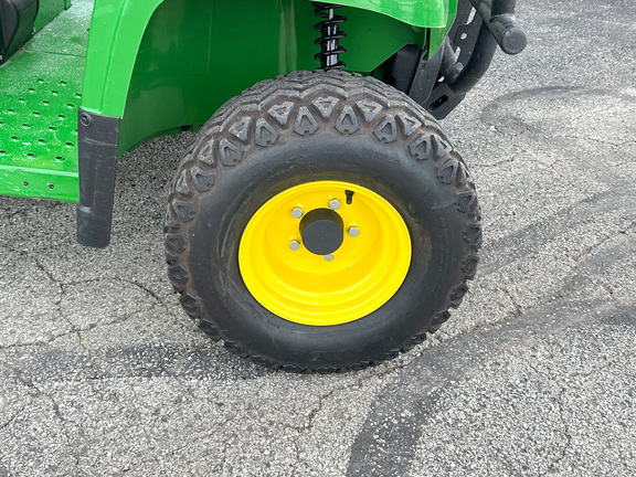 2024 John-Deere TX 4X2