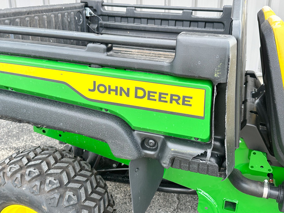 2024 John-Deere TX 4X2