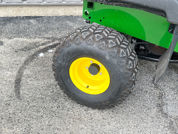 2024 John-Deere TX 4X2