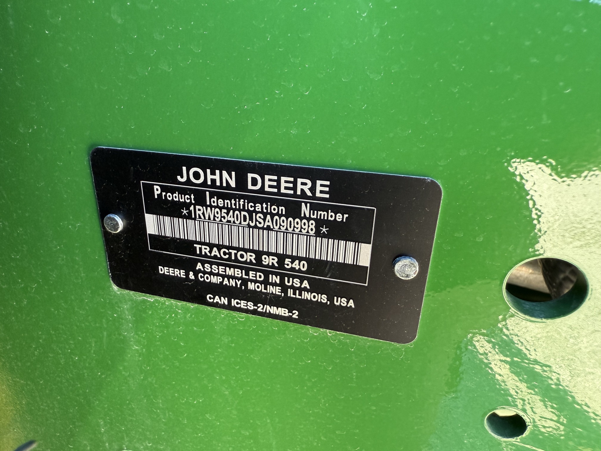  2025 John Deere 9R 540 at Heritage Tractor in Nevada, MO