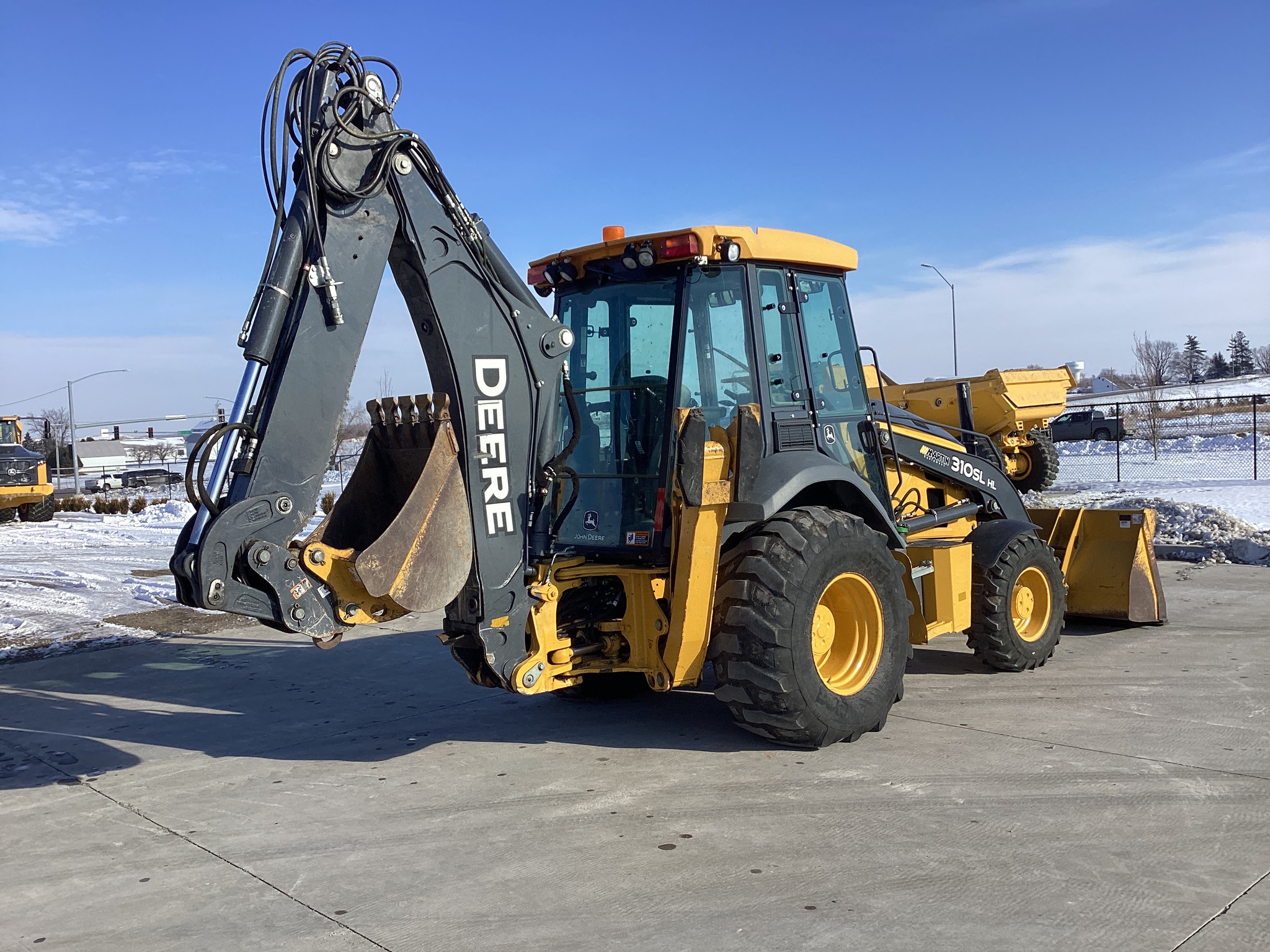 2020 John Deere 310SL HL Image 8