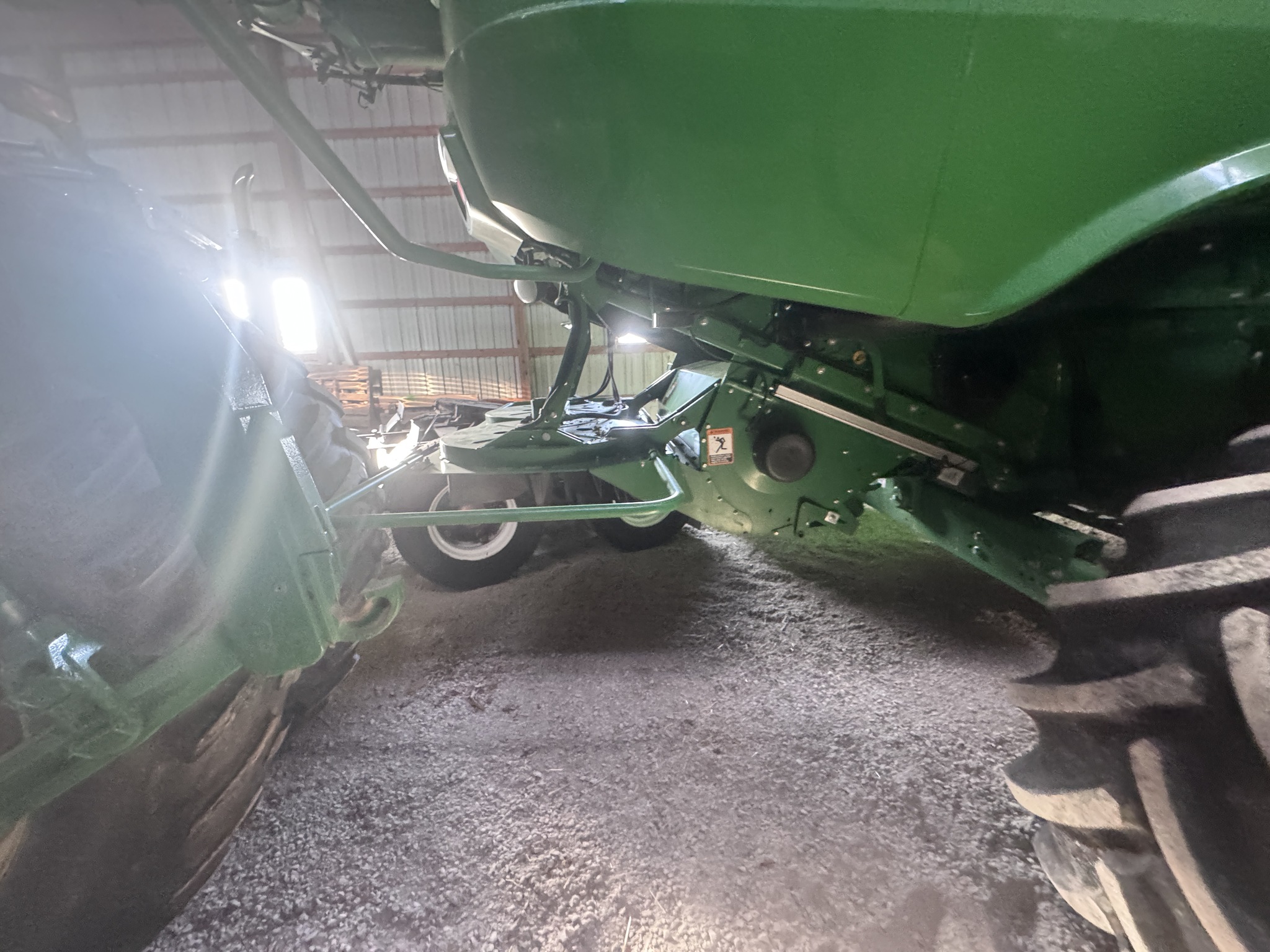 2015 John Deere S670 Image 3