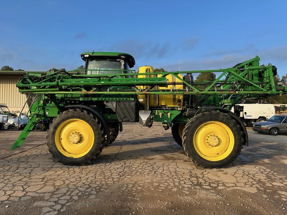 2016 John Deere R4030
