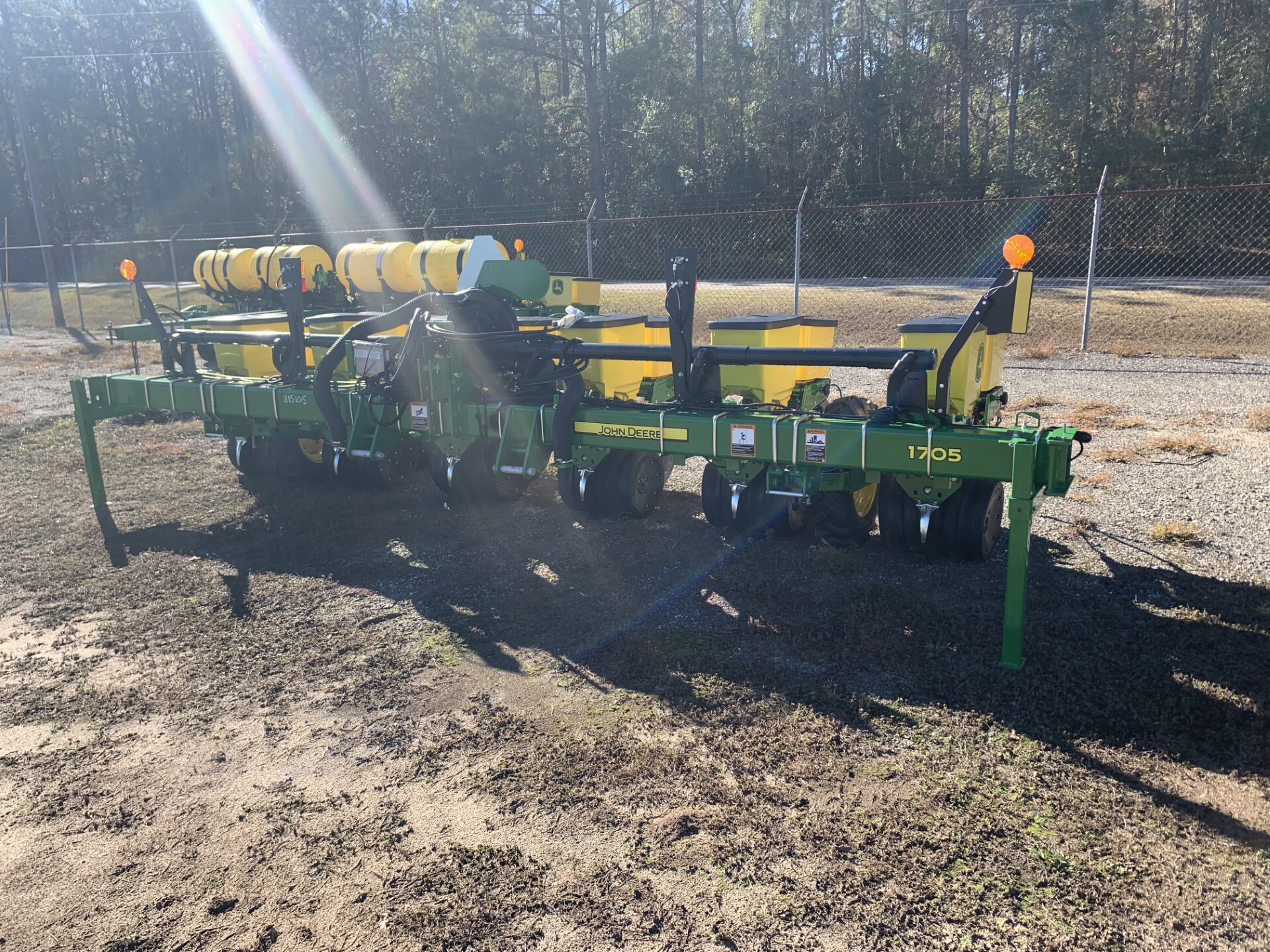 2025 John Deere 1705 Image 1