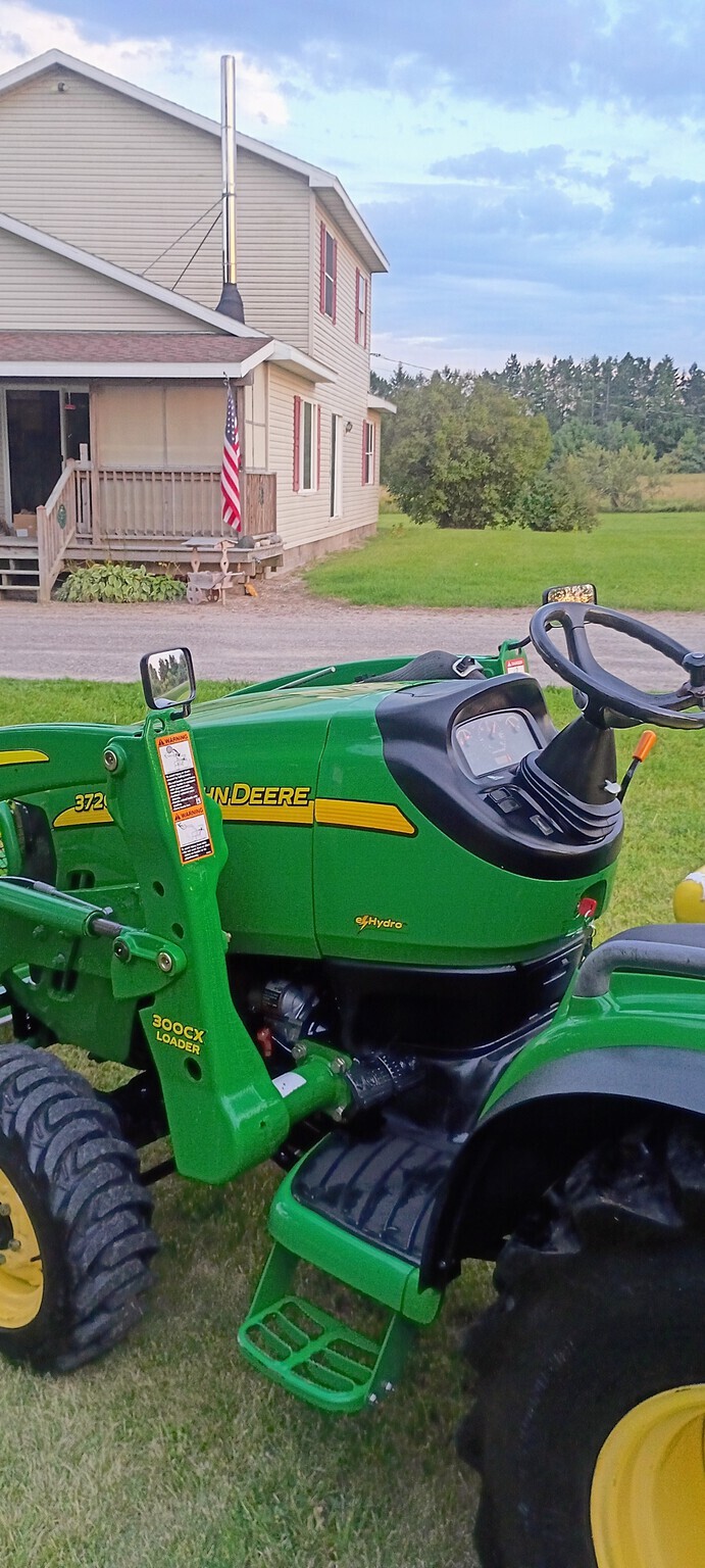 2008 John Deere 3720 Image 3