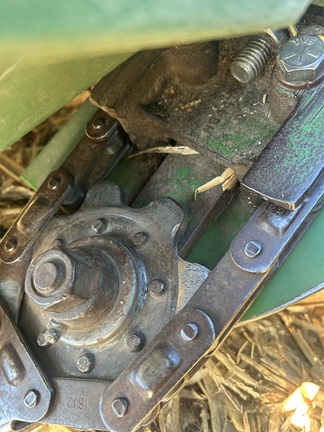 1982 John Deere 843 (10th thumbnail)