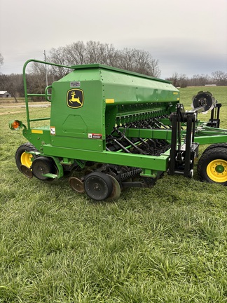 2009 John Deere 1590