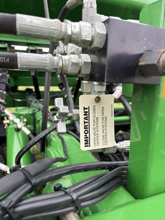 2009 John Deere 1590