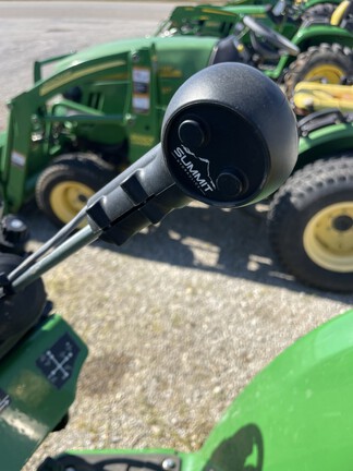 2023 John Deere 3032E