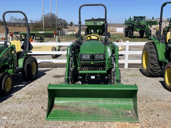2023 John Deere 3032E