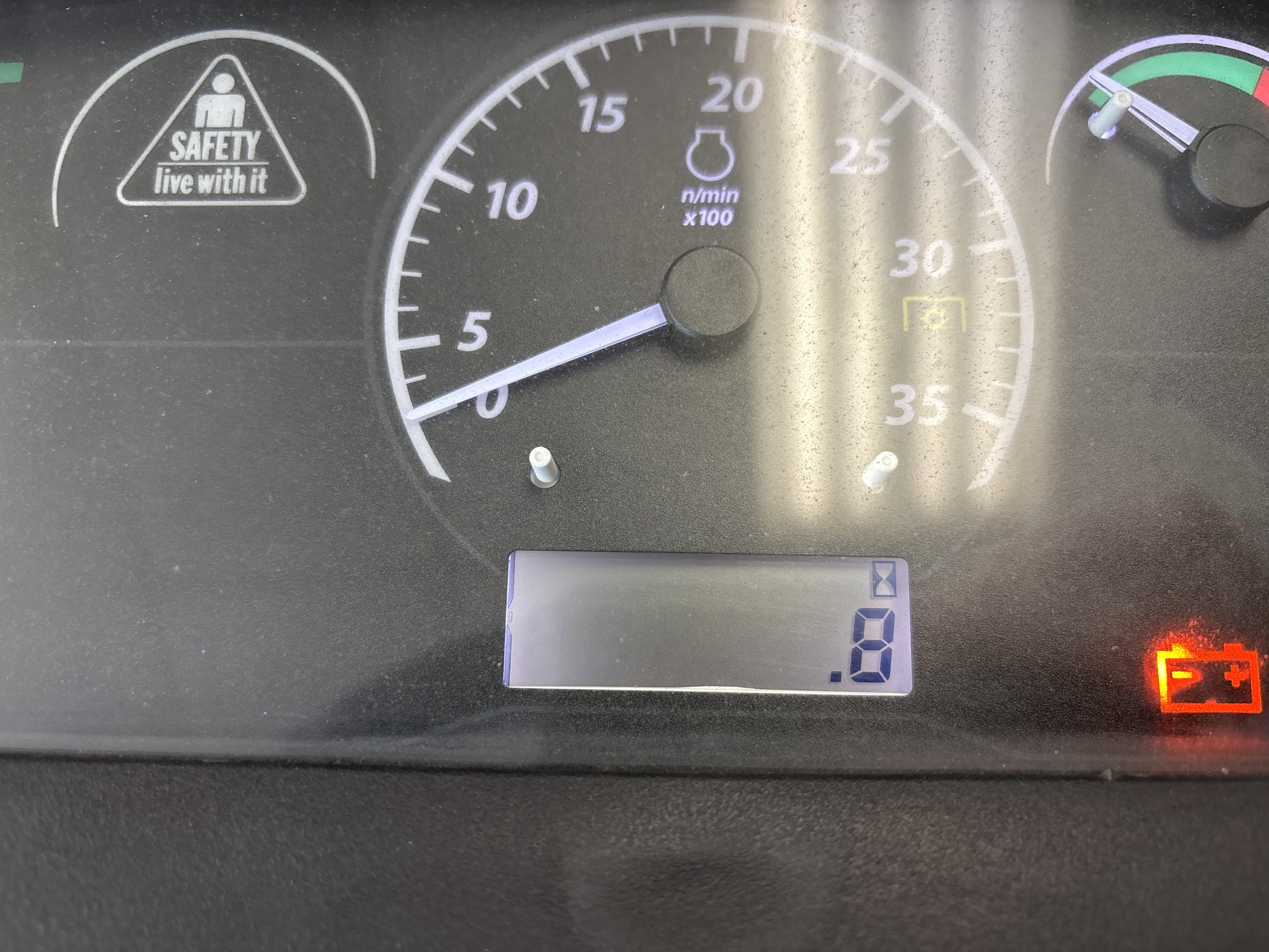 Used 2024 John Deere 1025R Compact Utility Tractors at Koenig Equipment in Lebanon, OH - PhotoXL8