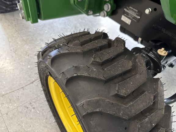 Used 2024 John Deere 1025R Compact Utility Tractors at Koenig Equipment in Lebanon, OH - Photo12