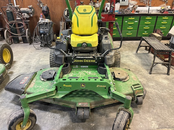 Used 2024 John Deere Z950R Zero Turn Mowers at Koenig Equipment in Franklin, IN - Photo1