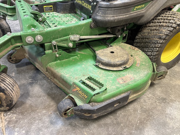 Used 2024 John Deere Z950R Zero Turn Mowers at Koenig Equipment in Franklin, IN - Photo9
