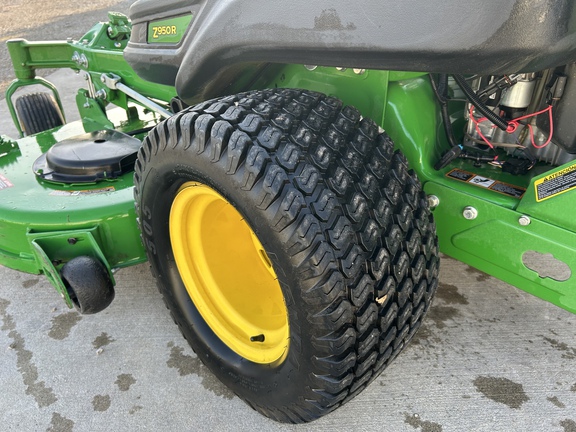 Used 2024 John Deere Z950R Zero Turn Mowers at Koenig Equipment in Franklin, IN - Photo18