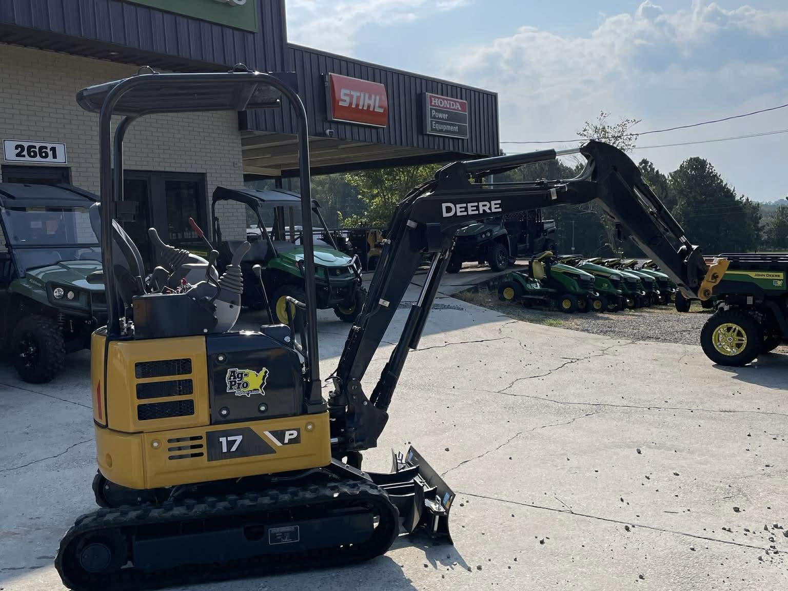 2026 John Deere 17 P Image 3