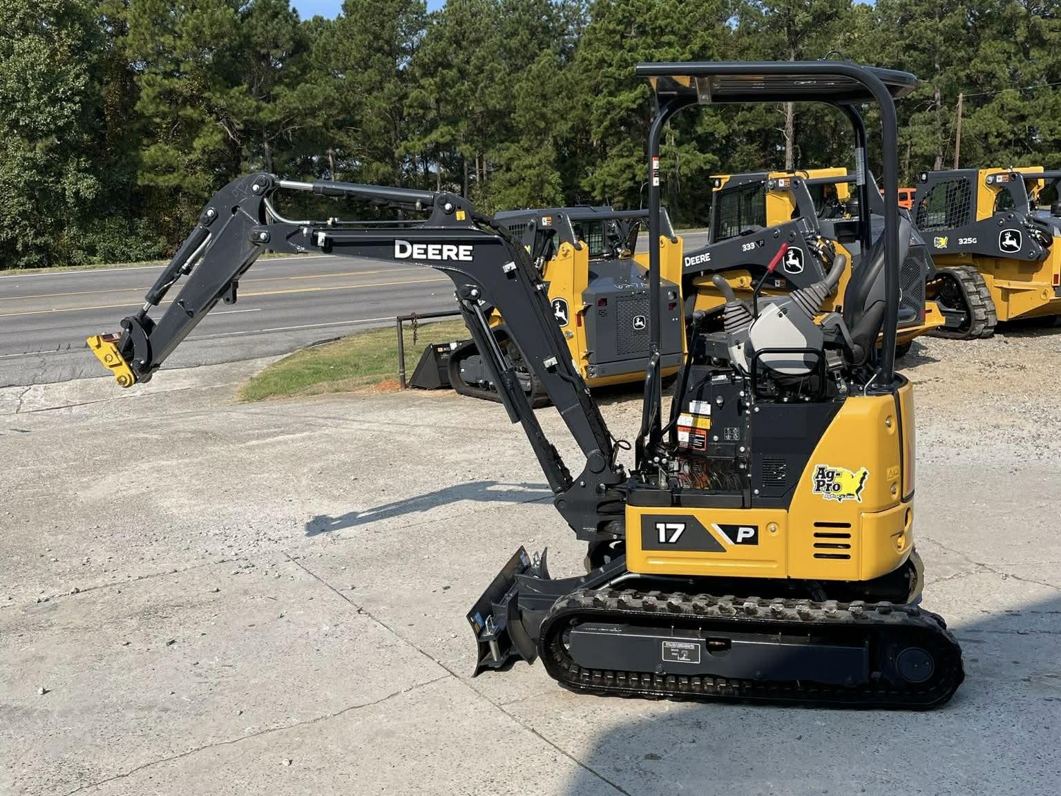 2026 John Deere 17 P Image 4