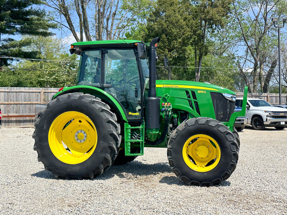 2025 John-Deere 6135E