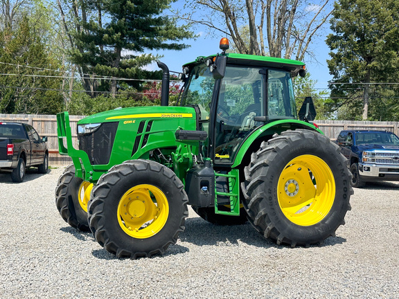 2025 John-Deere 6135E