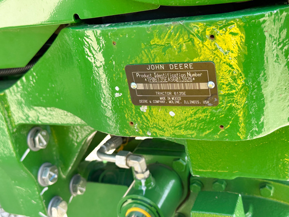 2025 John-Deere 6135E