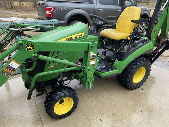 2015 John Deere 1025R - Photo4