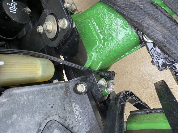 2015 John Deere 1025R - Photo13