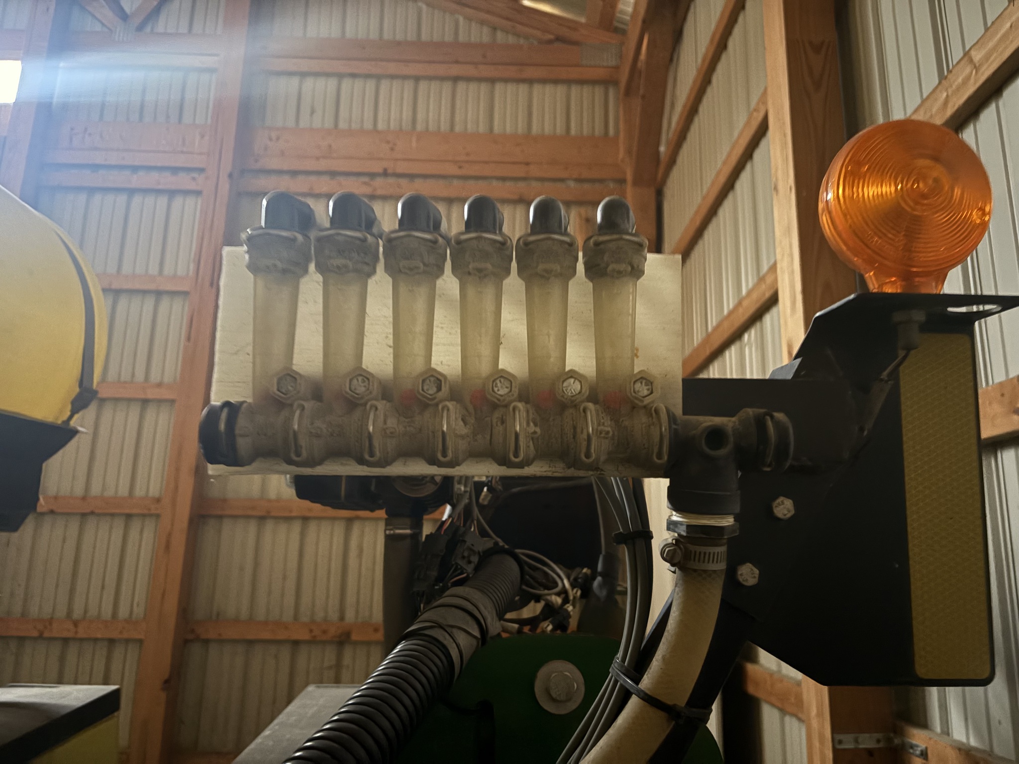 2015 John Deere 1775NT Image 6