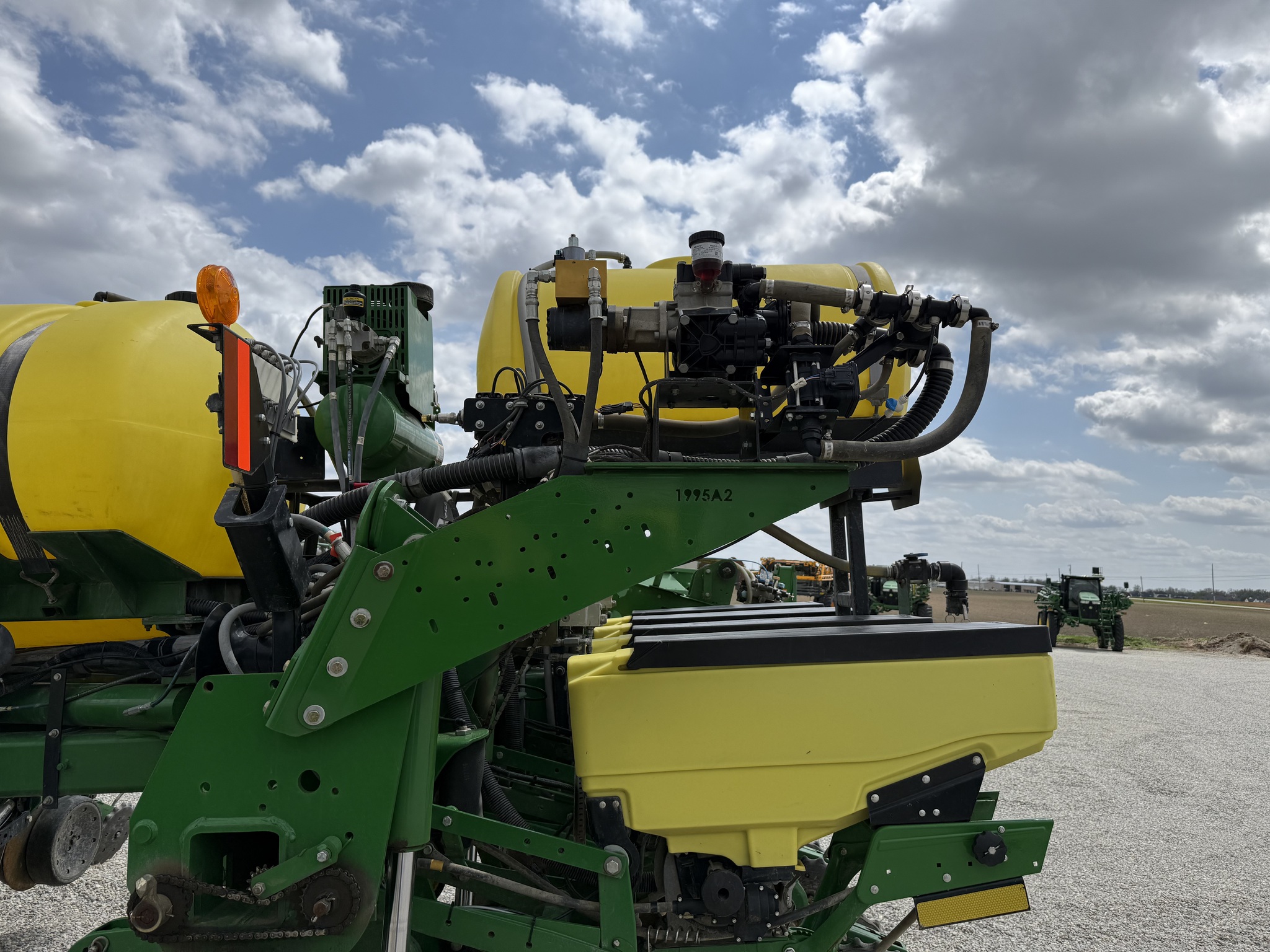 2015 John Deere 1775NT Image 7