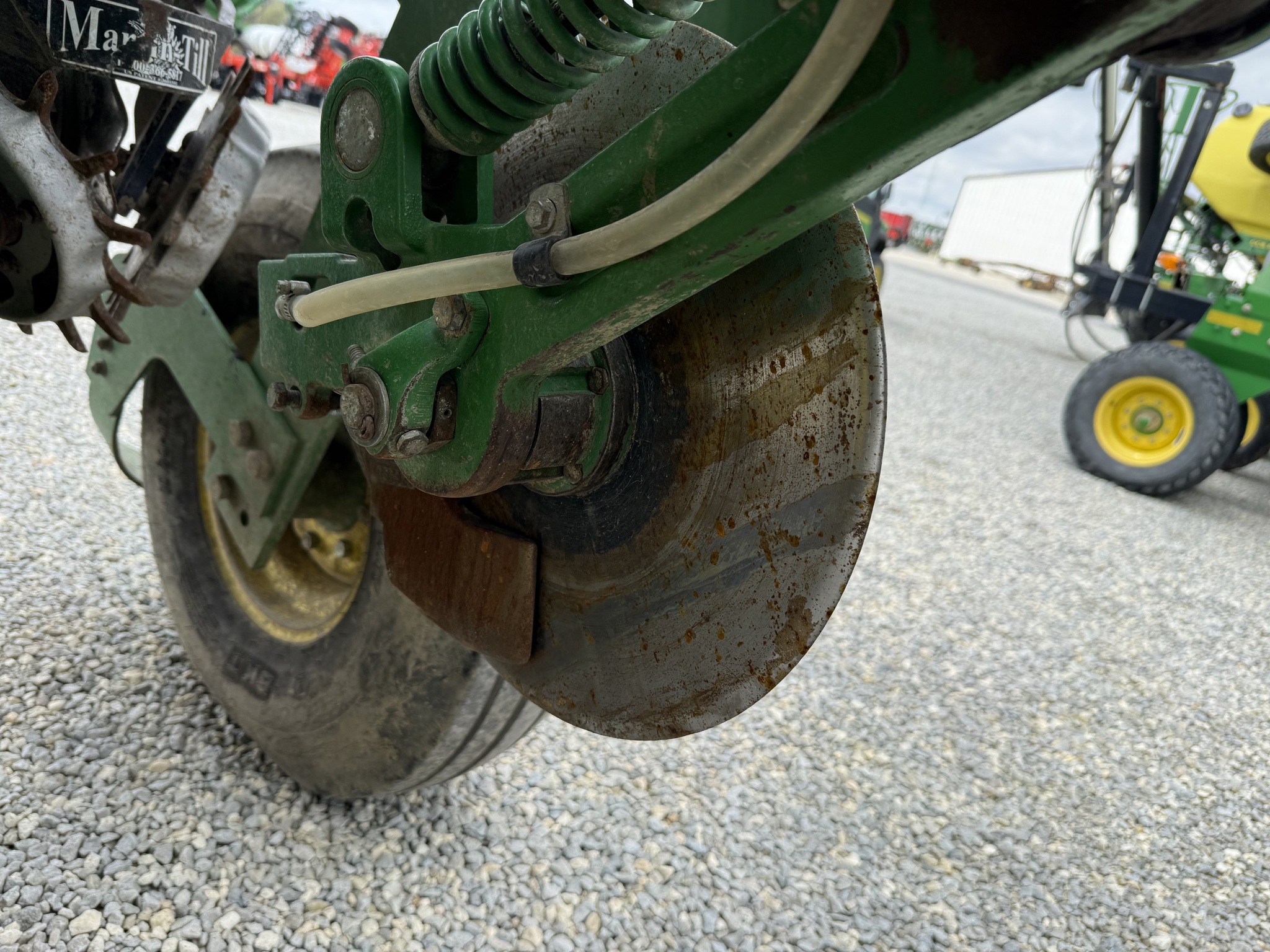 2015 John Deere 1775NT Image 9