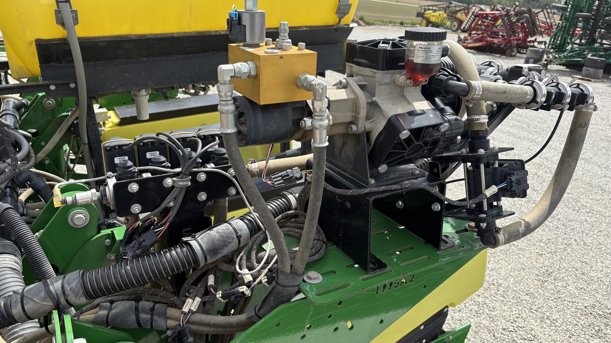 2015 John Deere 1775NT Image 30
