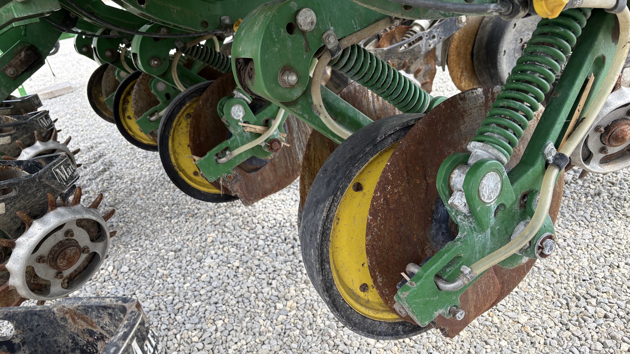 2015 John Deere 1775NT Image 36