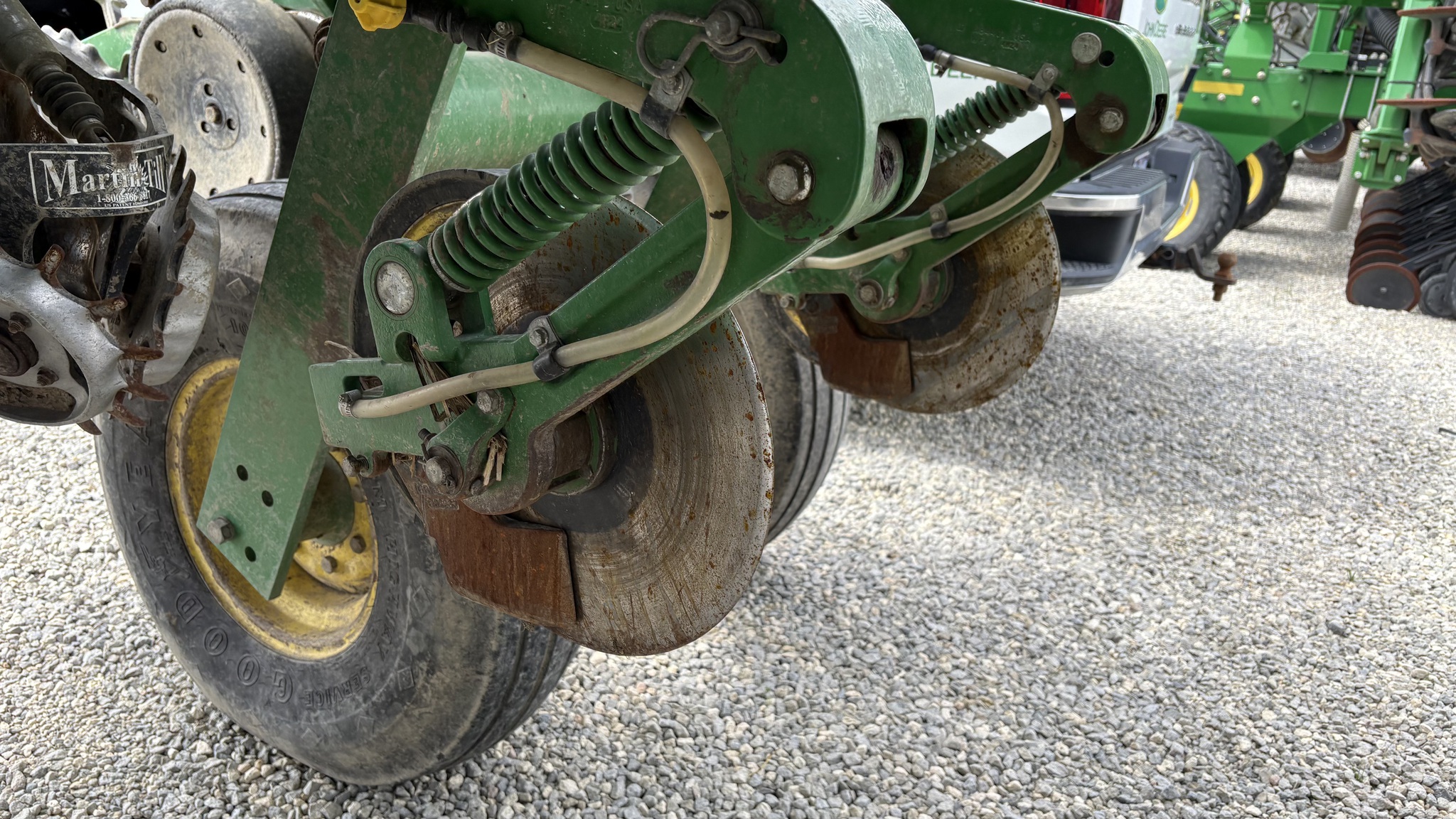 2015 John Deere 1775NT Image 38