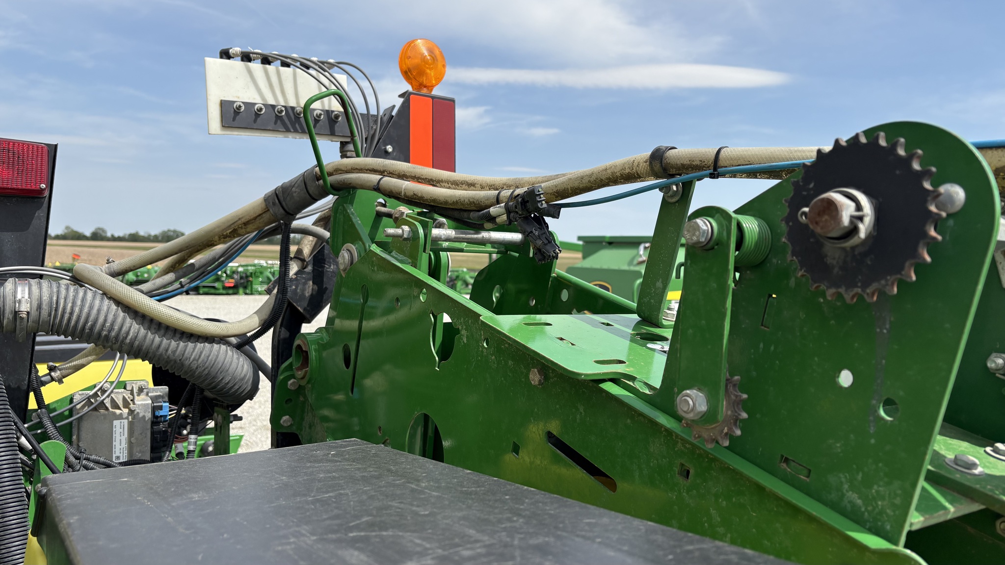 2015 John Deere 1775NT Image 44
