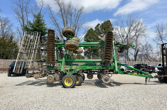 2020 John-Deere 2660VT