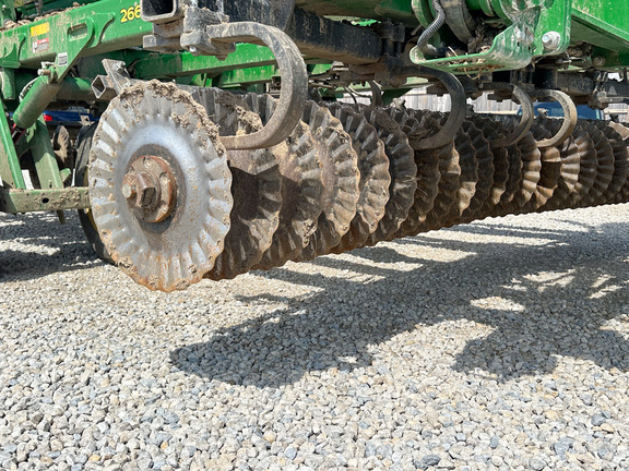 2020 John-Deere 2660VT