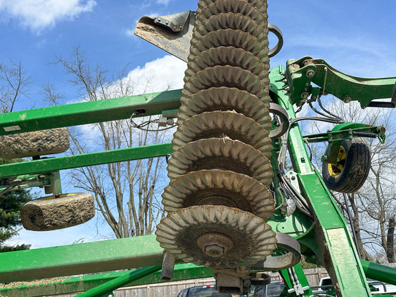 2020 John-Deere 2660VT