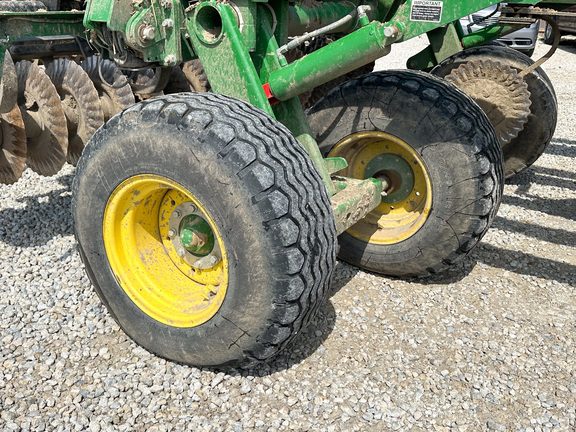 2020 John-Deere 2660VT