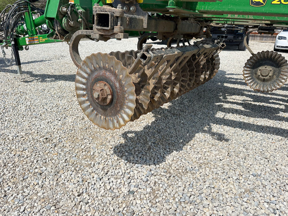 2020 John-Deere 2660VT