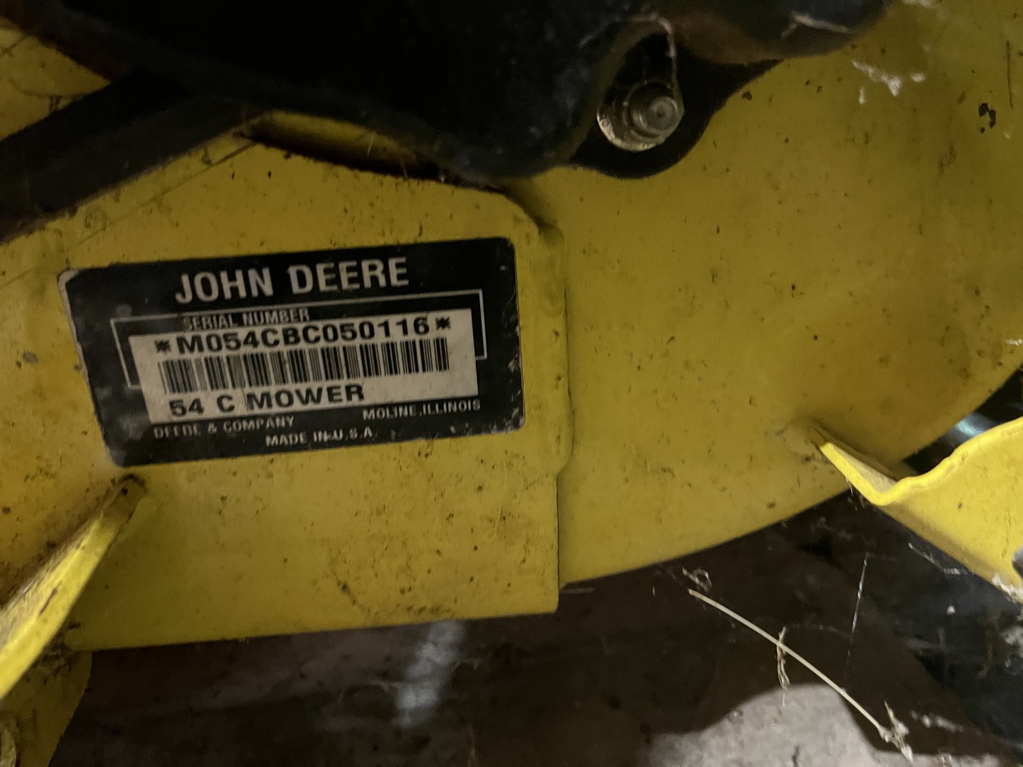 2004 John Deere X485 Image 9