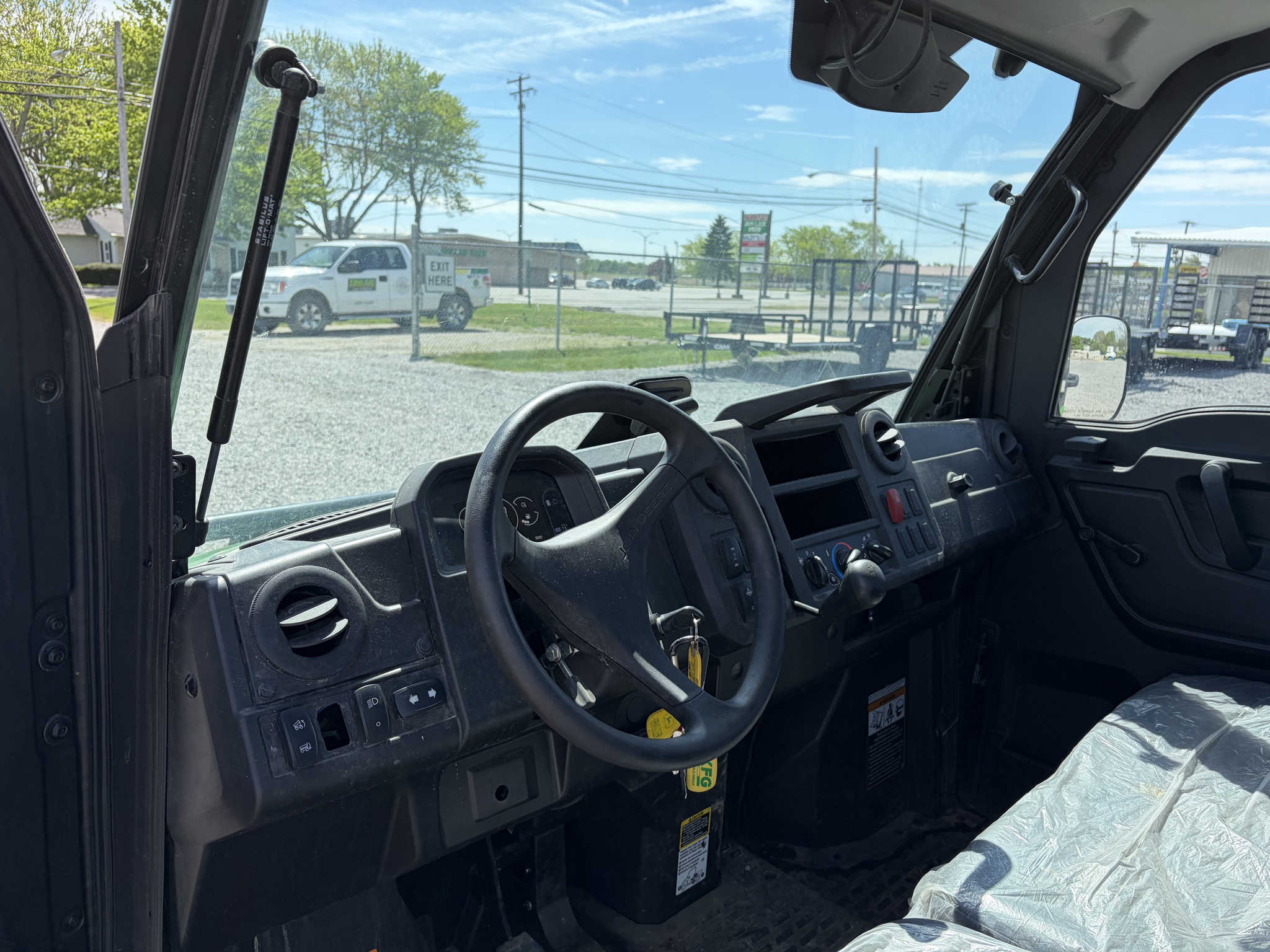 2024 John Deere XUV 835M Image 11
