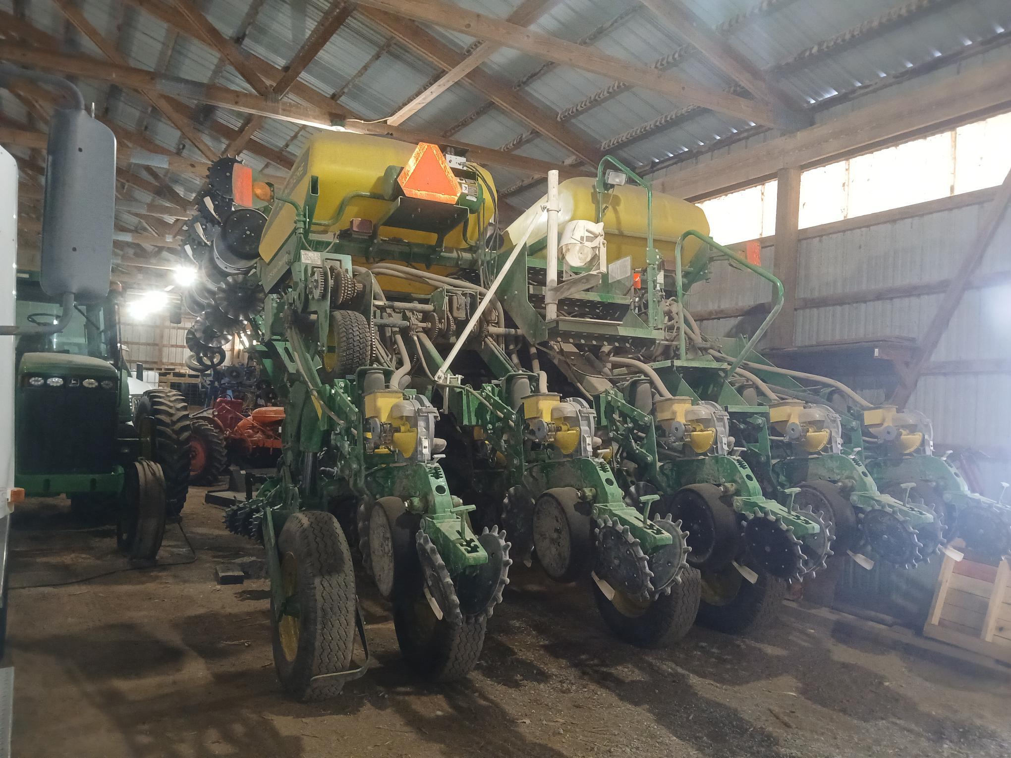 2013 John Deere 1790 Image 3