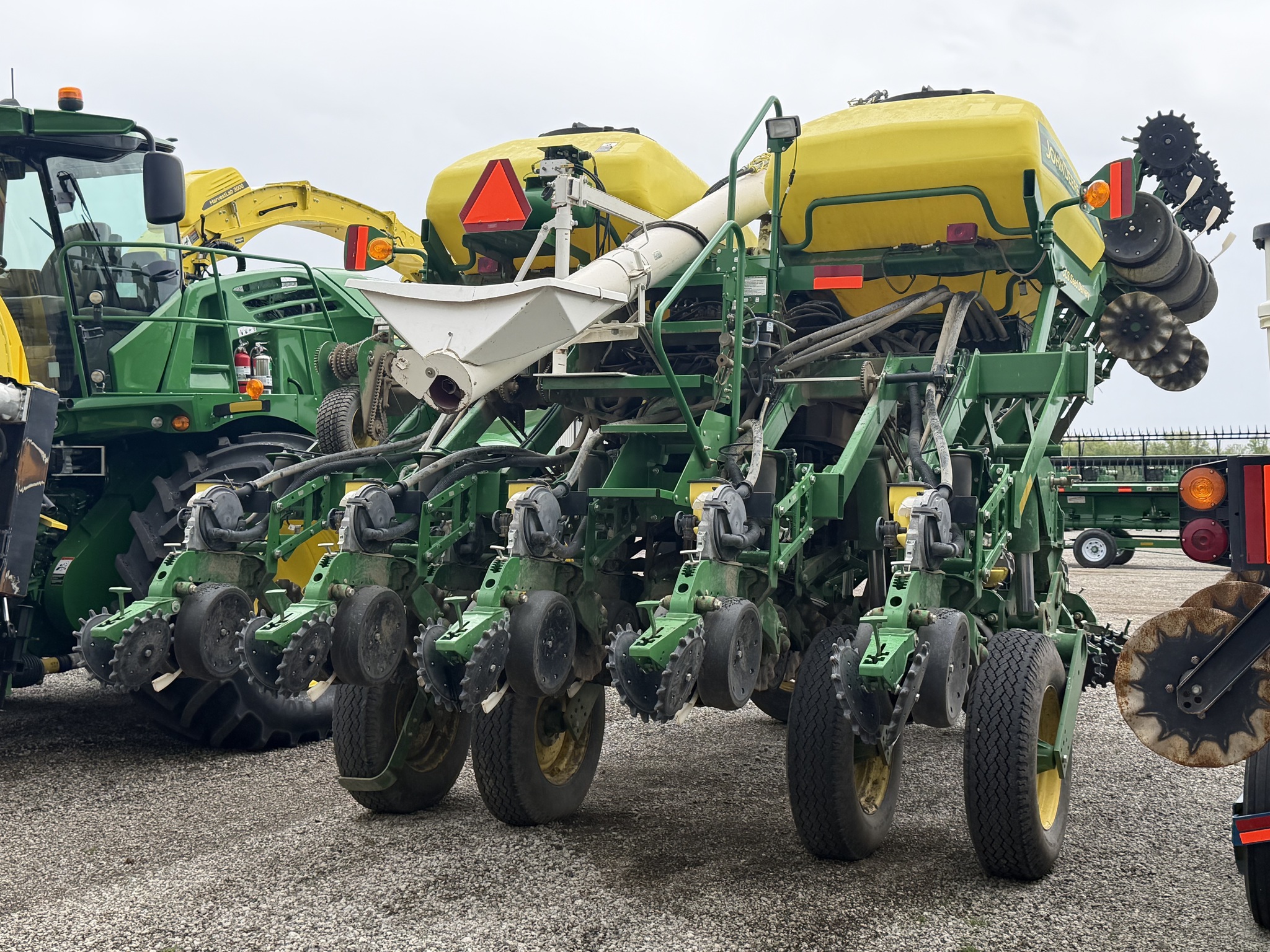 2013 John Deere 1790 Image 4