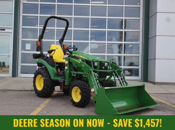  John Deere 2025R Tractor + Loader