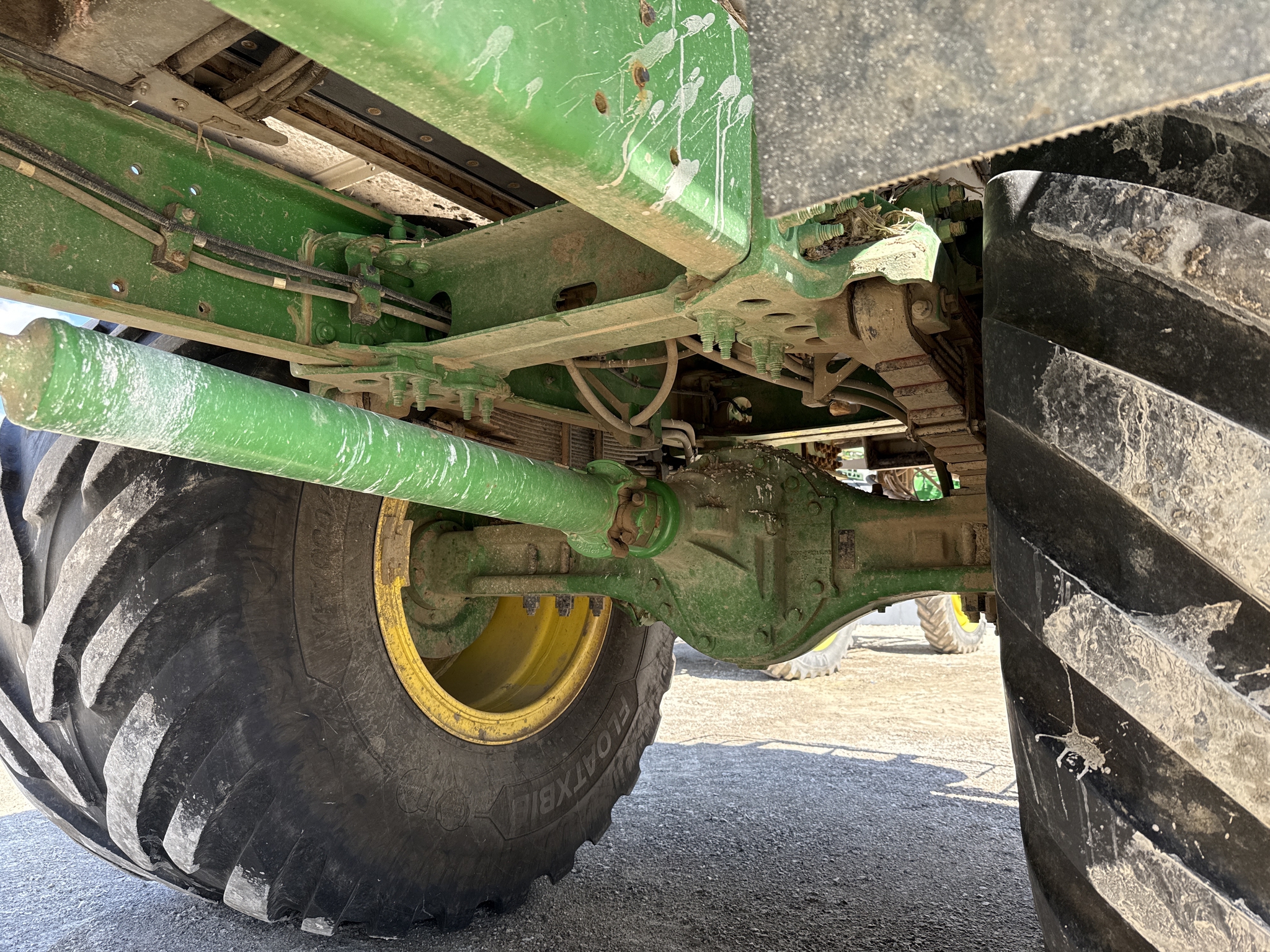 2023 John Deere 800R Image 16