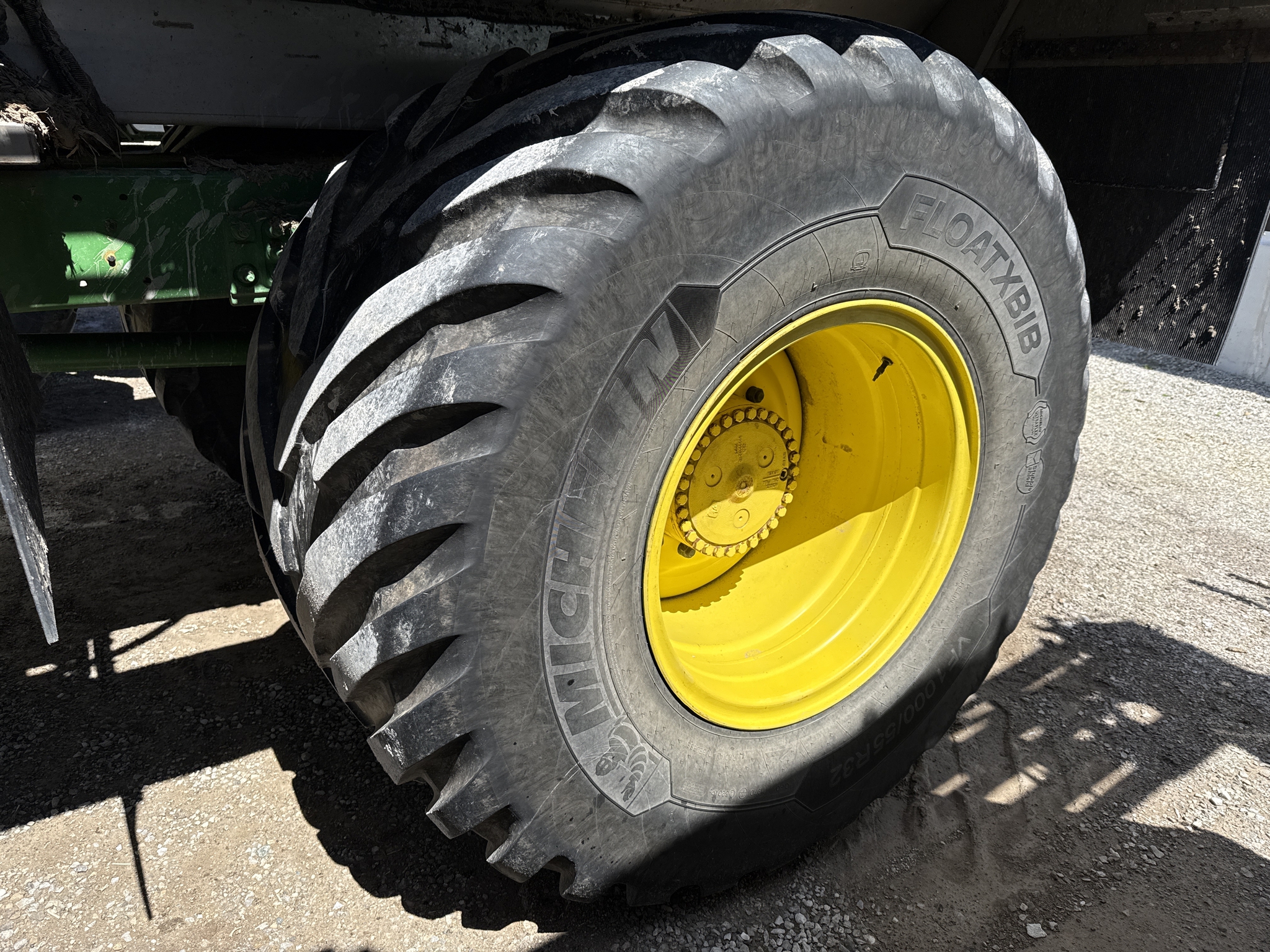 2023 John Deere 800R Image 20