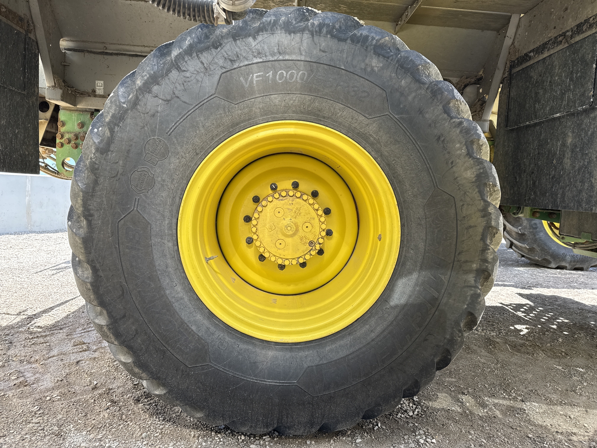 2023 John Deere 800R Image 45