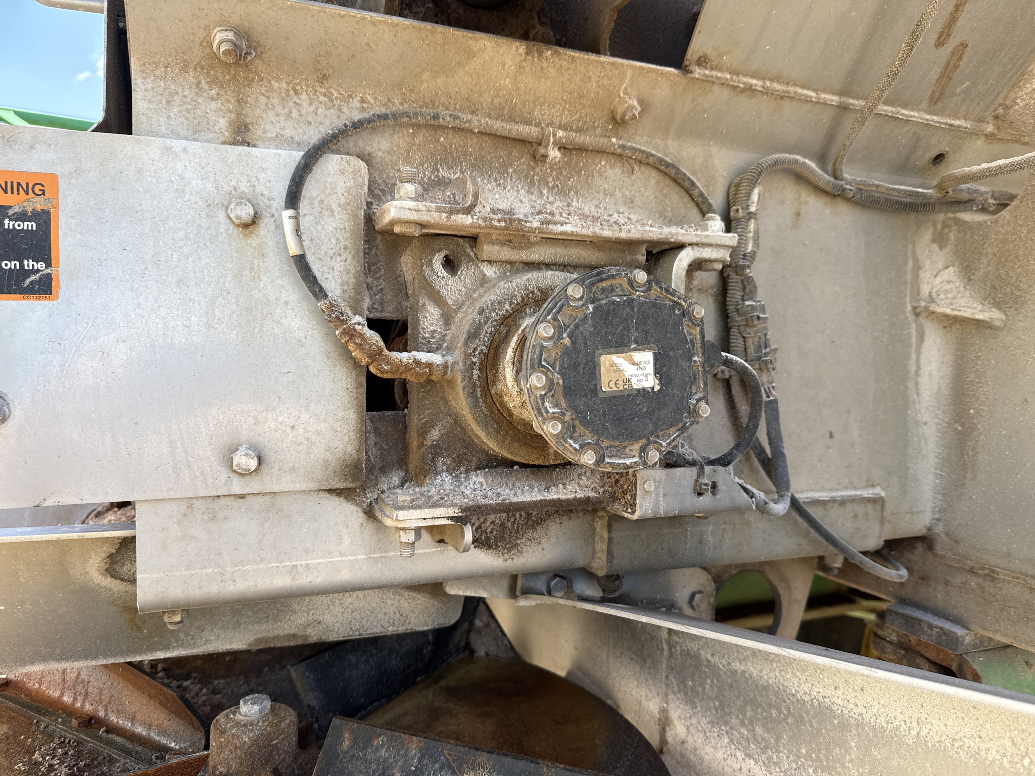 2023 John Deere 800R Image 38